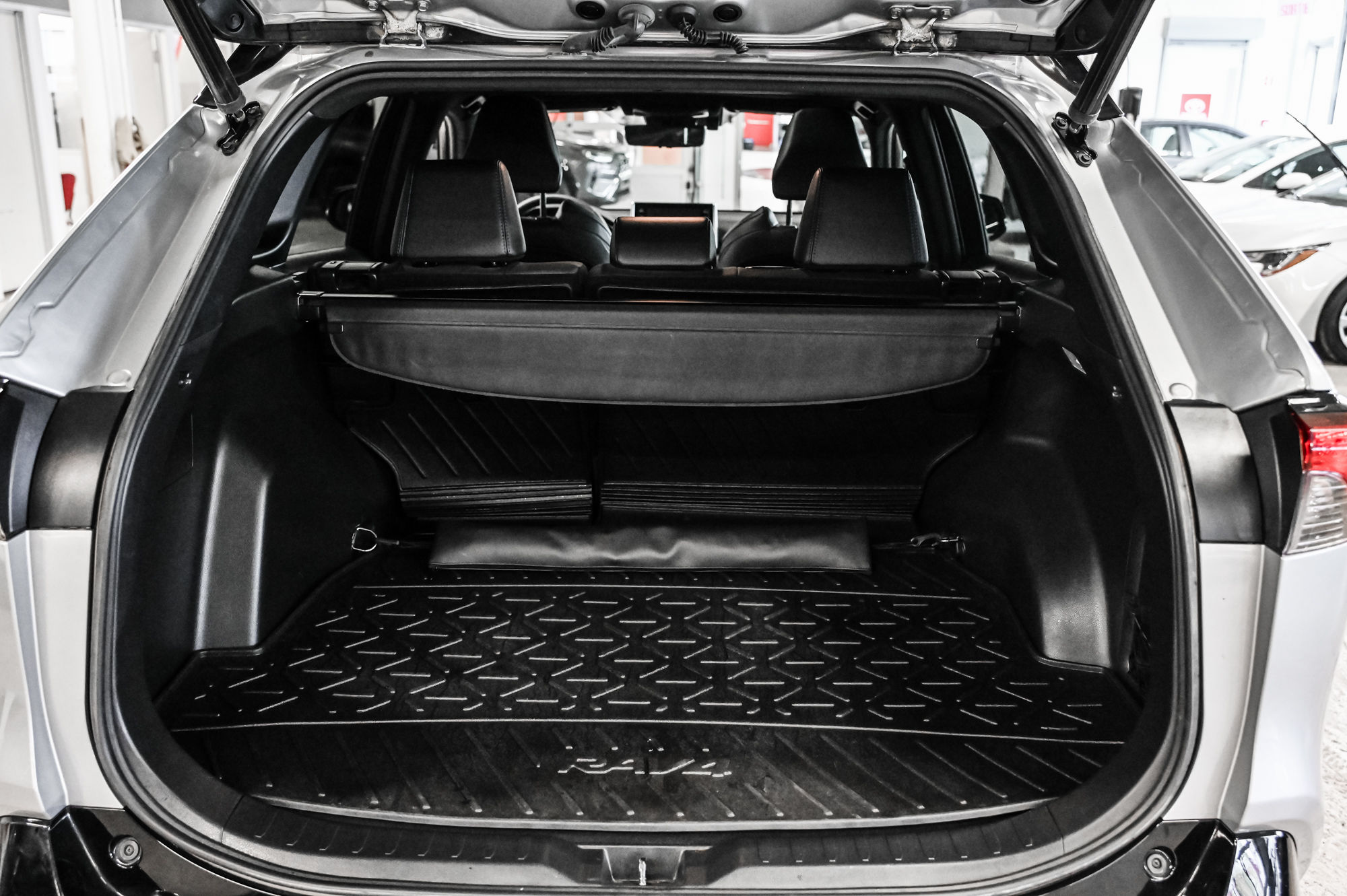 Toyota RAV4 Hybrid  2021 à Verdun, Québec