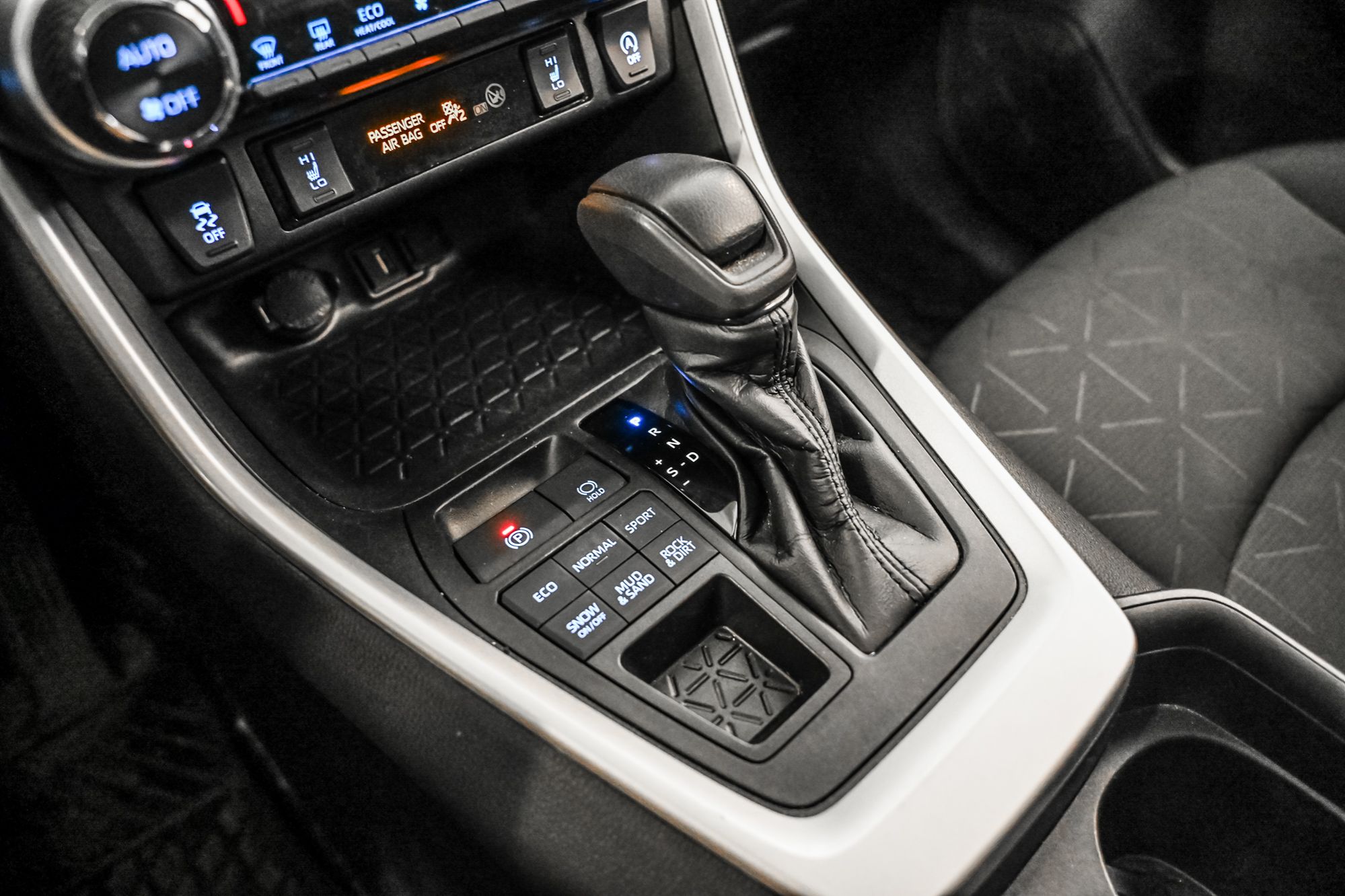 Toyota RAV4  2021 à Verdun, Québec