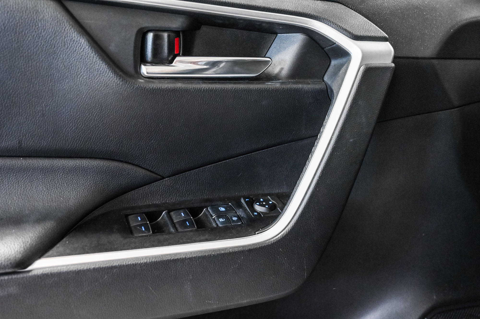 Toyota RAV4  2022 à Verdun, Québec