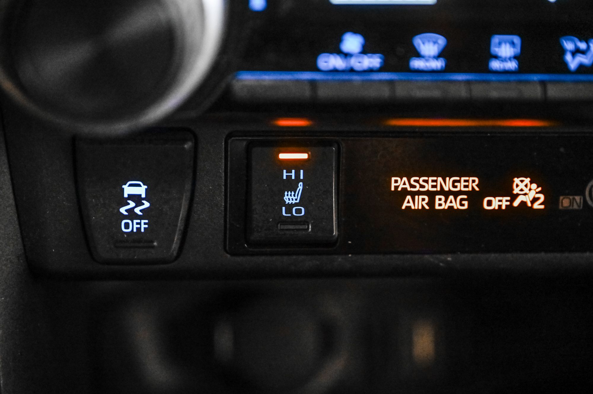 2022 Toyota RAV4 in Verdun, Quebec