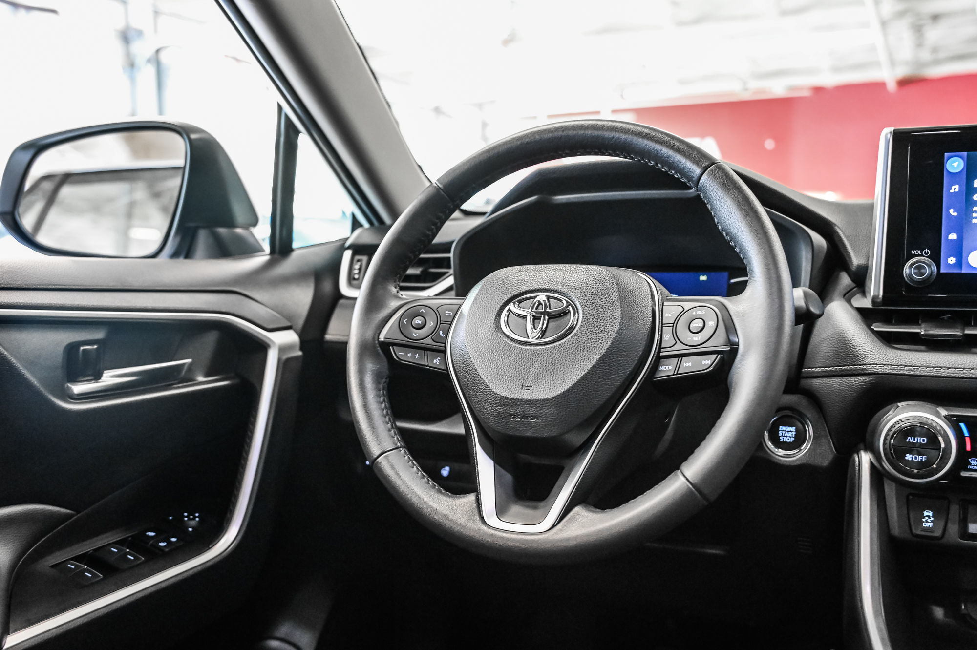 2023 Toyota RAV4 in Verdun, Quebec