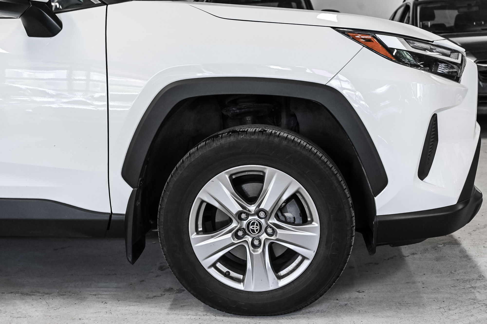 Toyota RAV4  2023 à Verdun, Québec