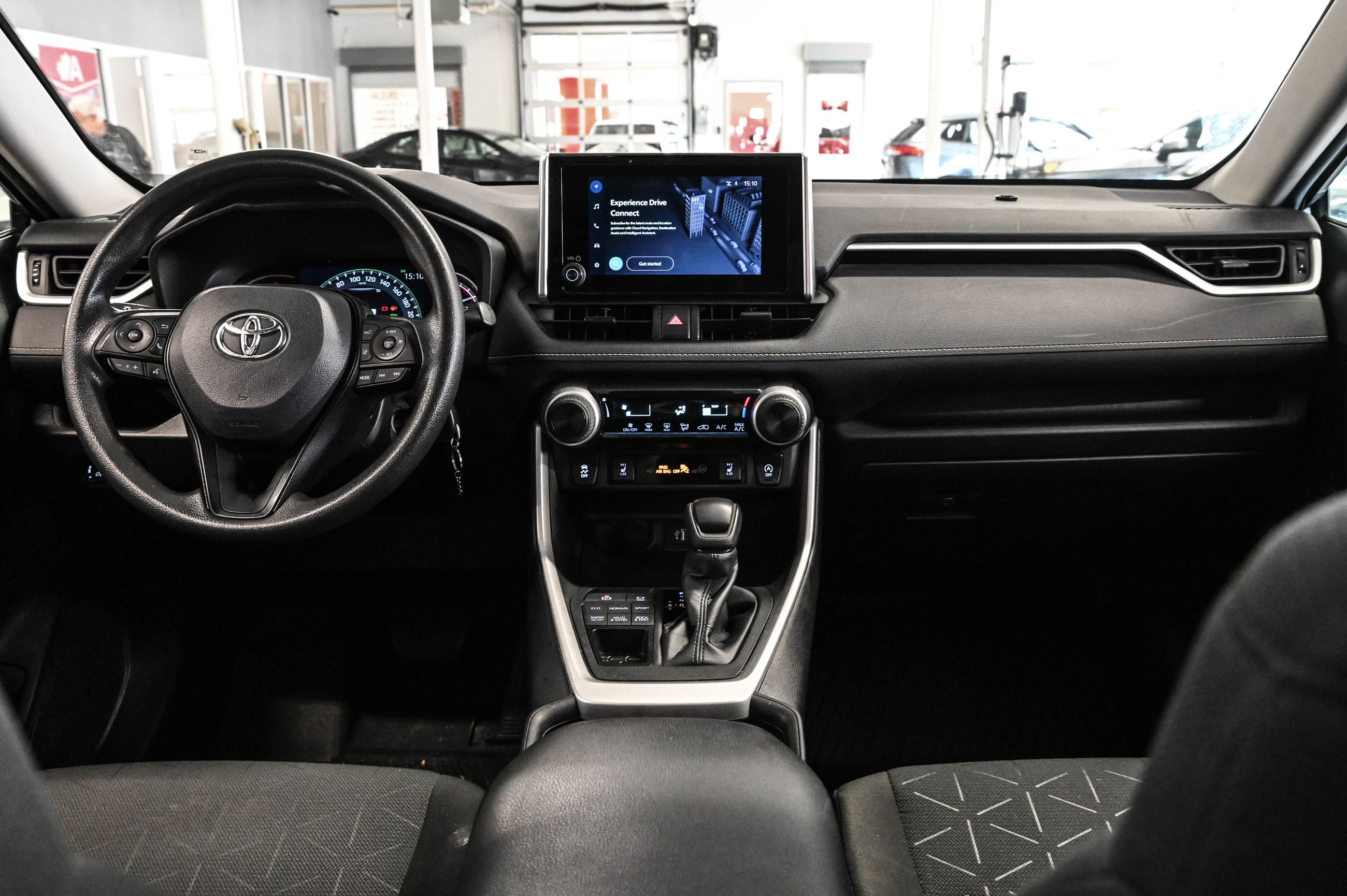 Toyota RAV4  2023