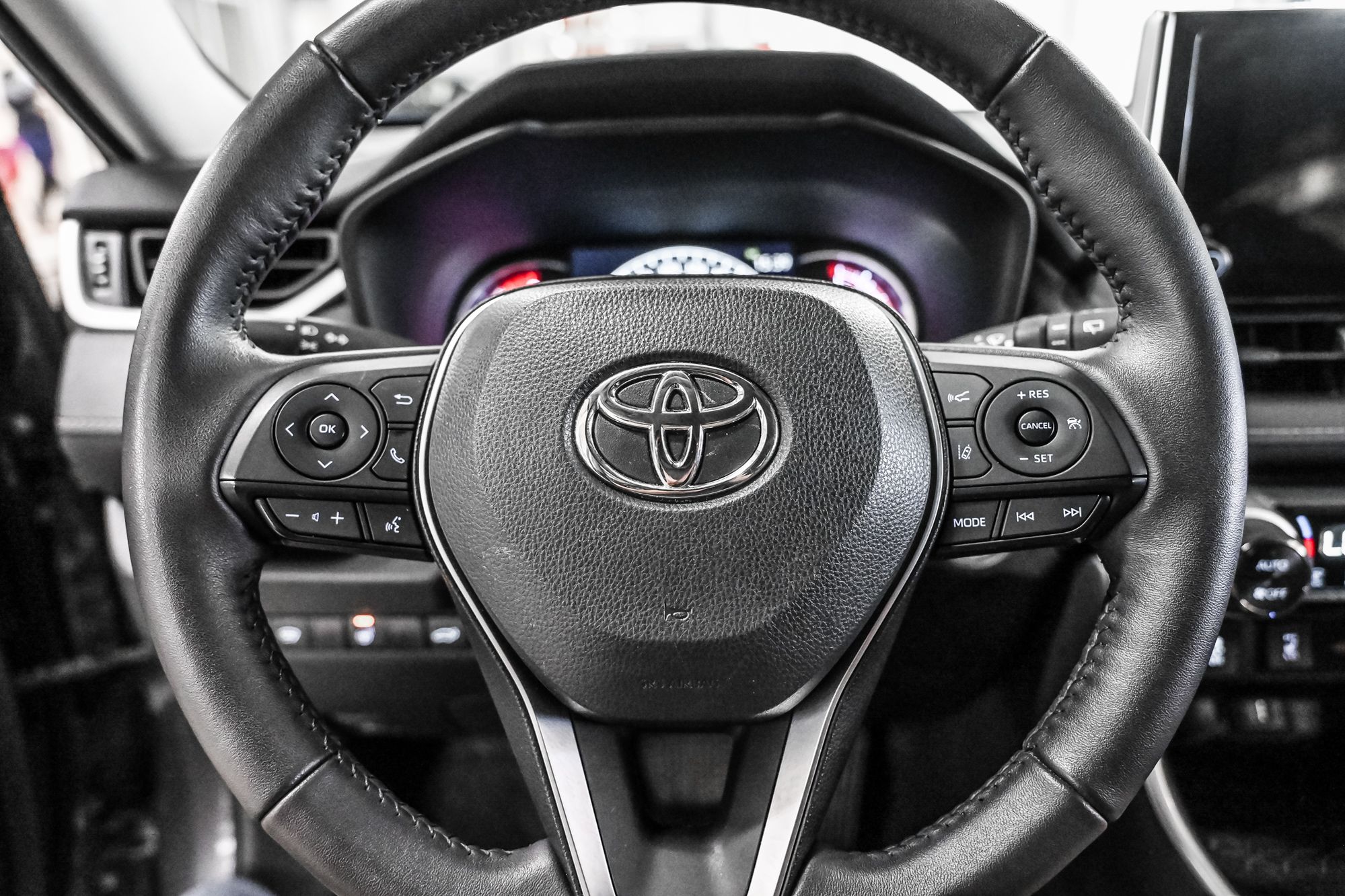 Toyota RAV4  2023