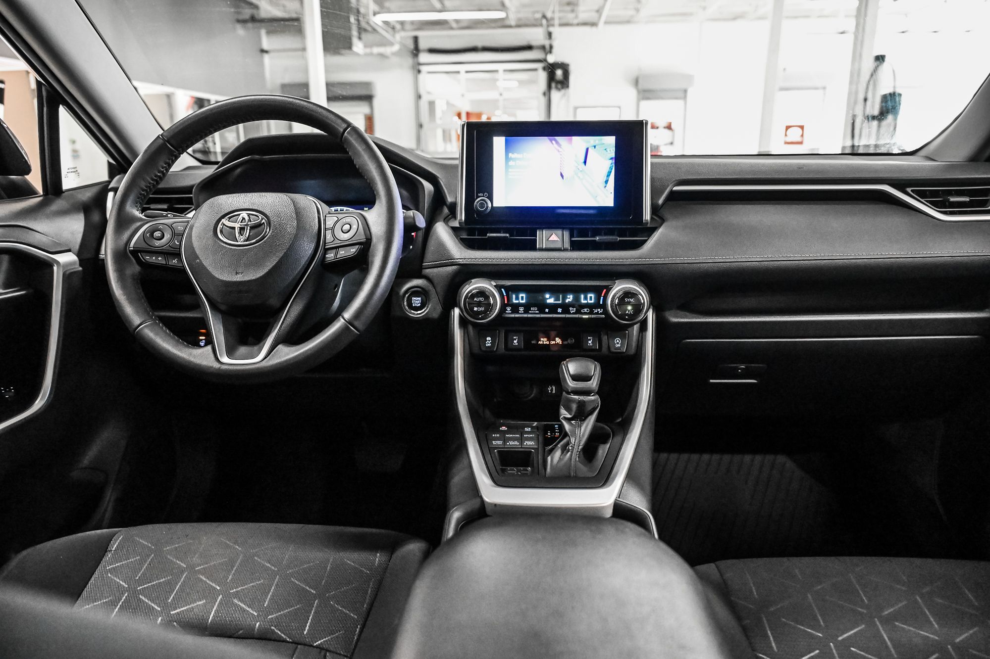 Toyota RAV4  2023