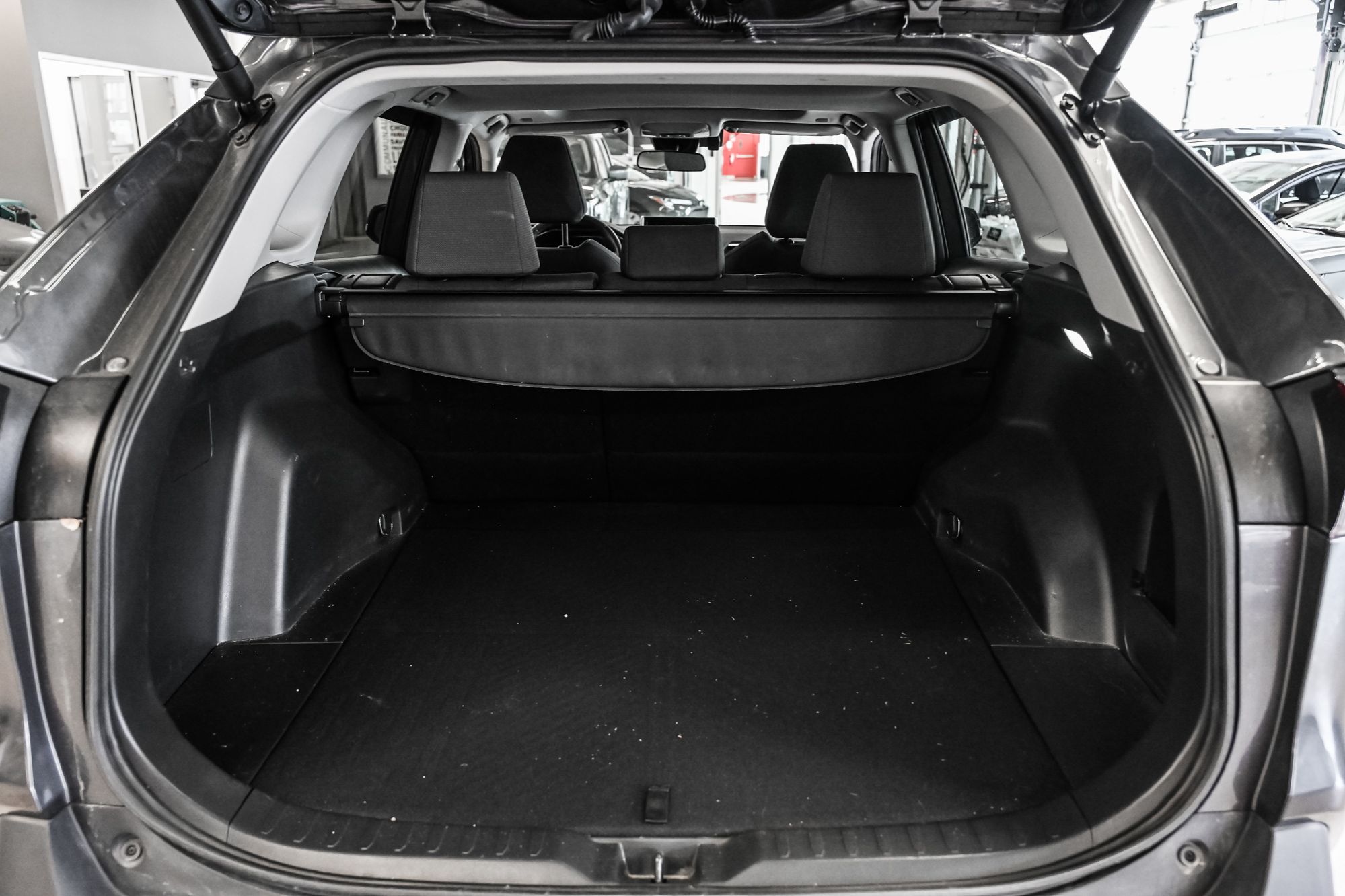 Toyota RAV4  2024 à Verdun, Québec