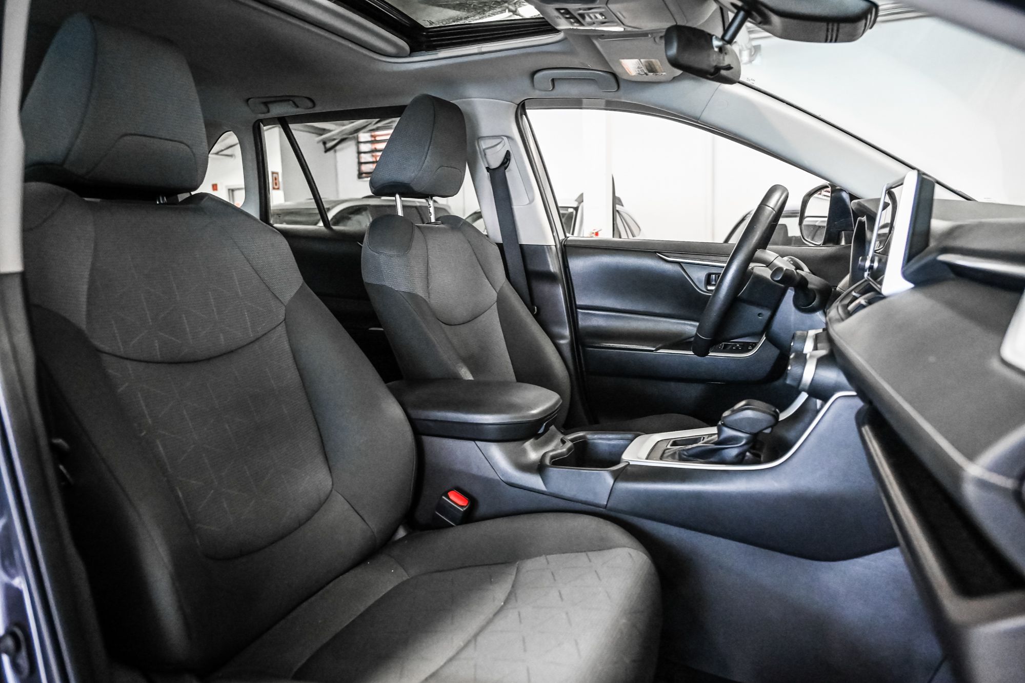 Toyota RAV4  2024 à Verdun, Québec