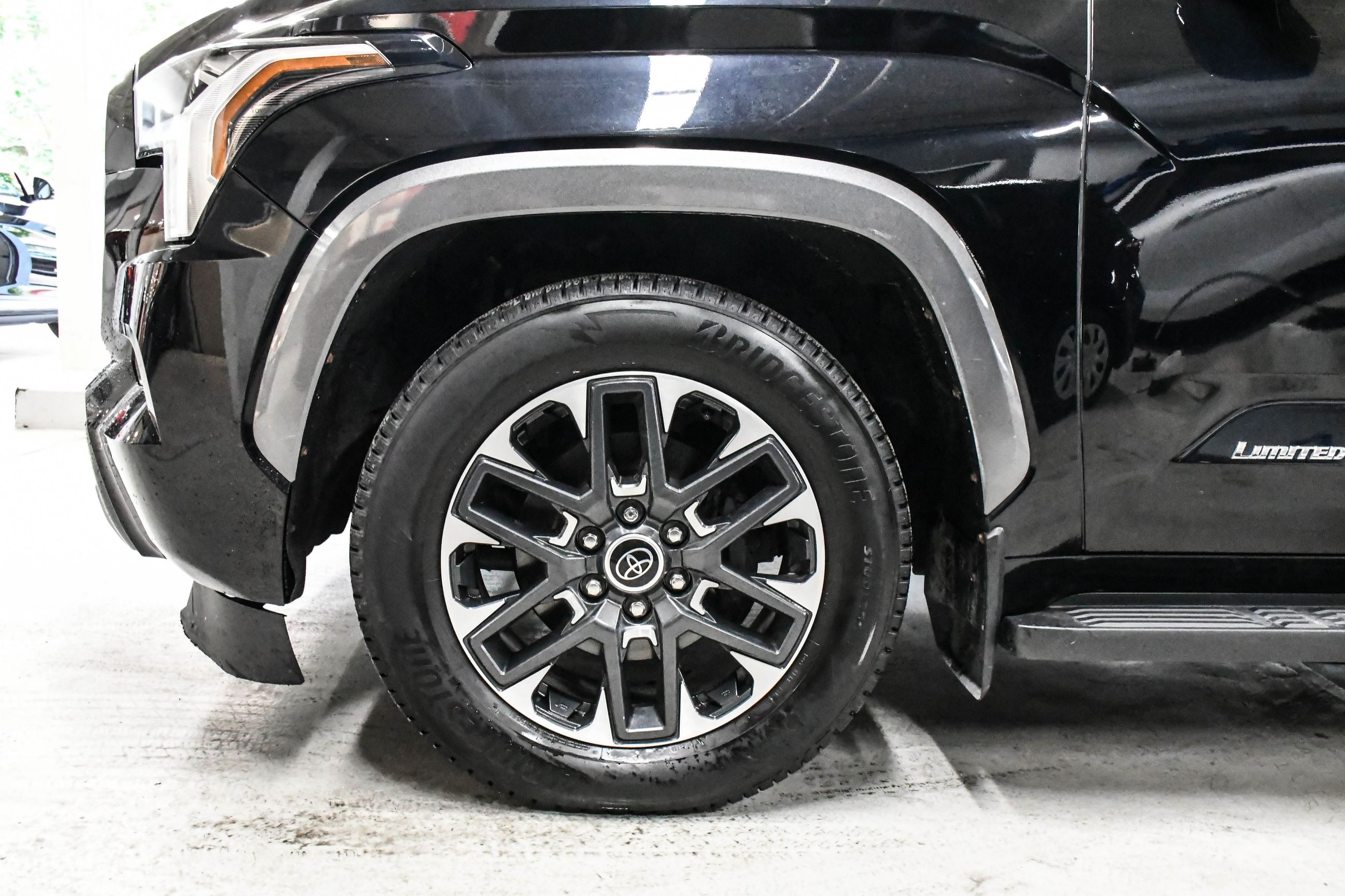2023 Toyota Sequoia Hybrid
