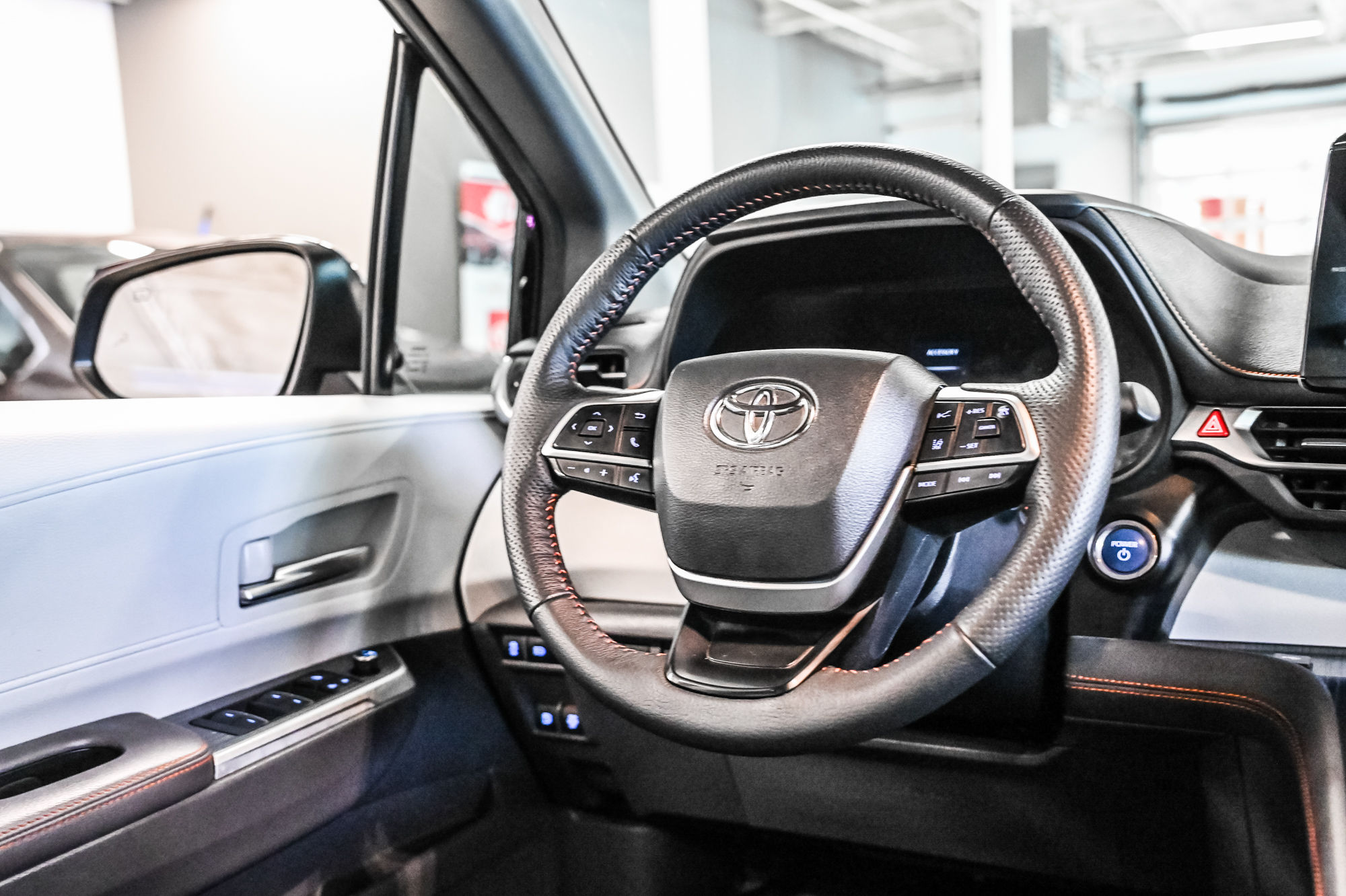 Toyota Sienna  2024 à Verdun, Québec