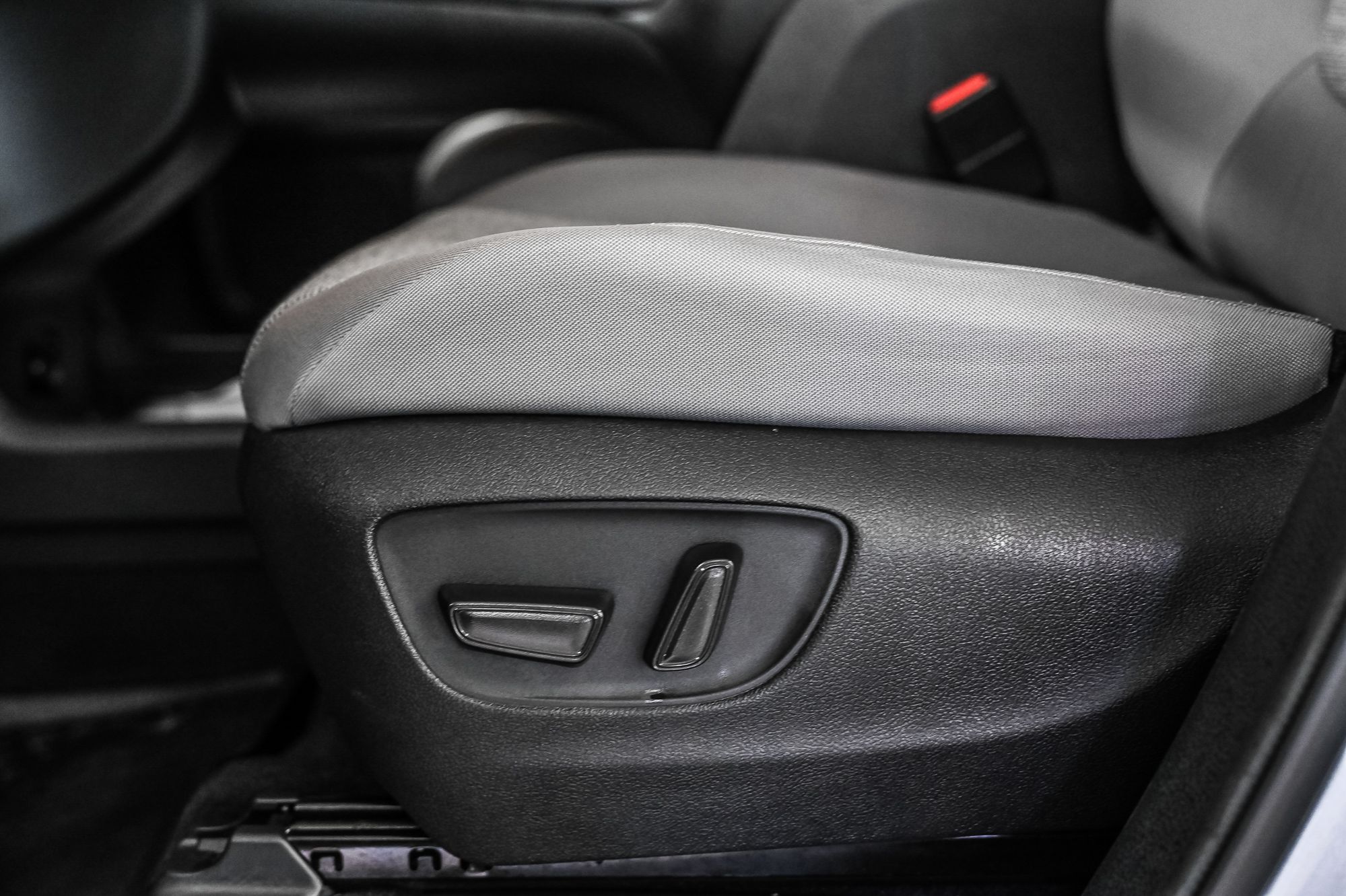 2025 Toyota Sienna in Verdun, Quebec
