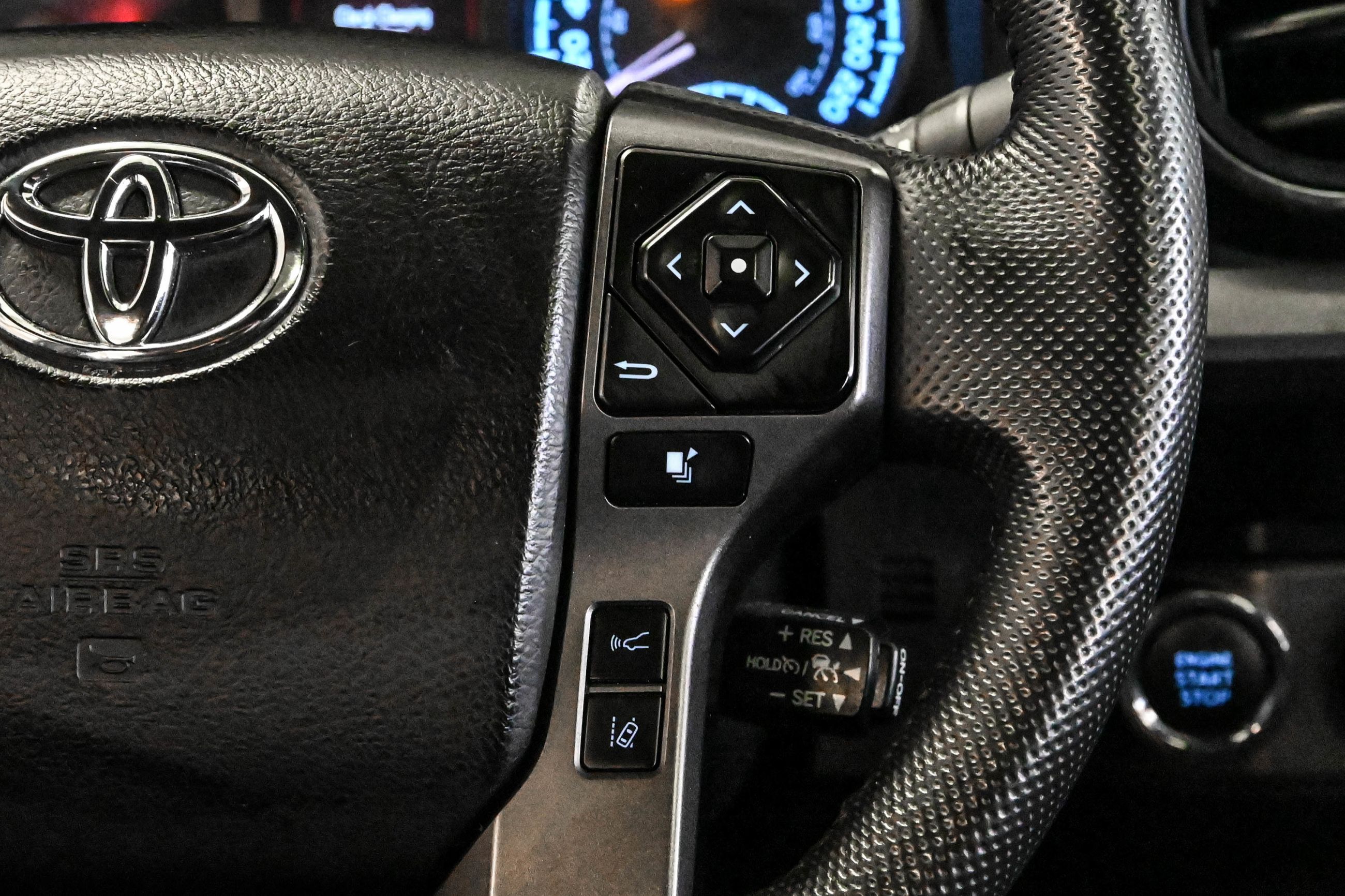 Toyota Tacoma 4X4 Double Cab  2021