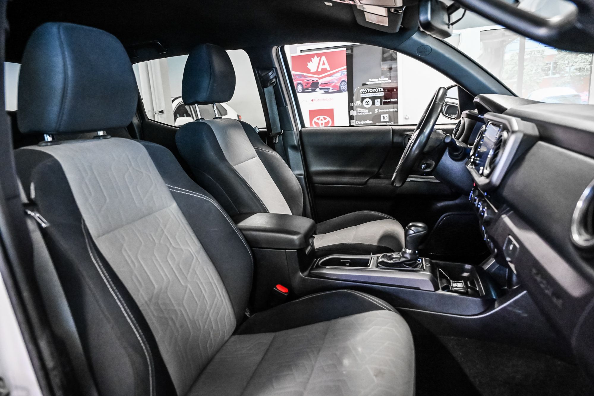 2020 Toyota Tacoma in Verdun, Quebec