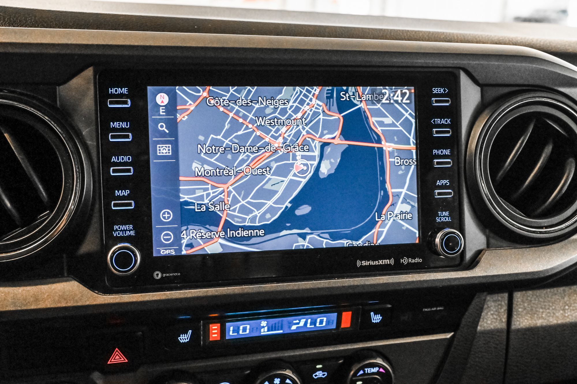 2020 Toyota Tacoma in Verdun, Quebec