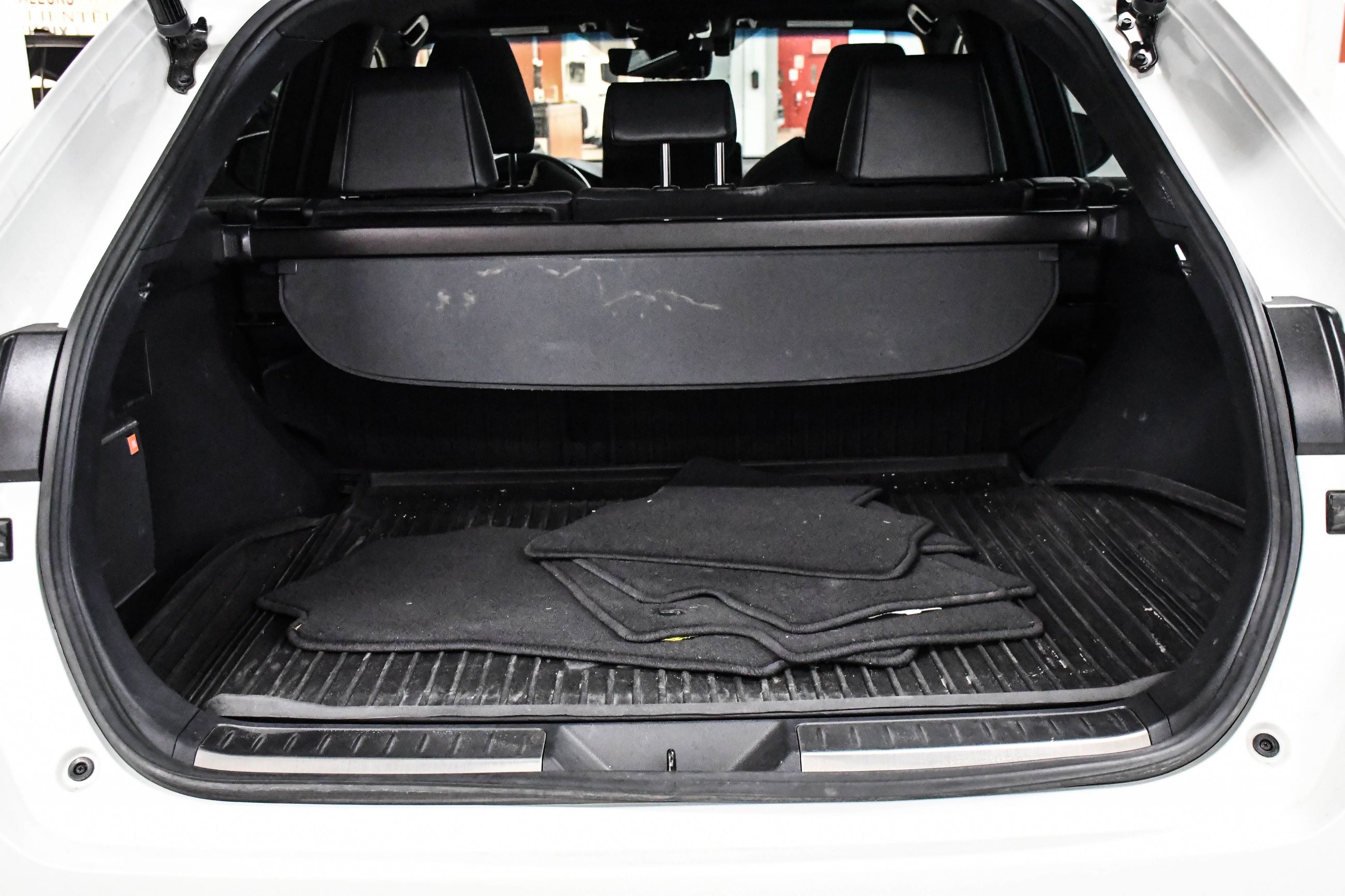 2021 Toyota VENZA HYBRID in Verdun, Quebec