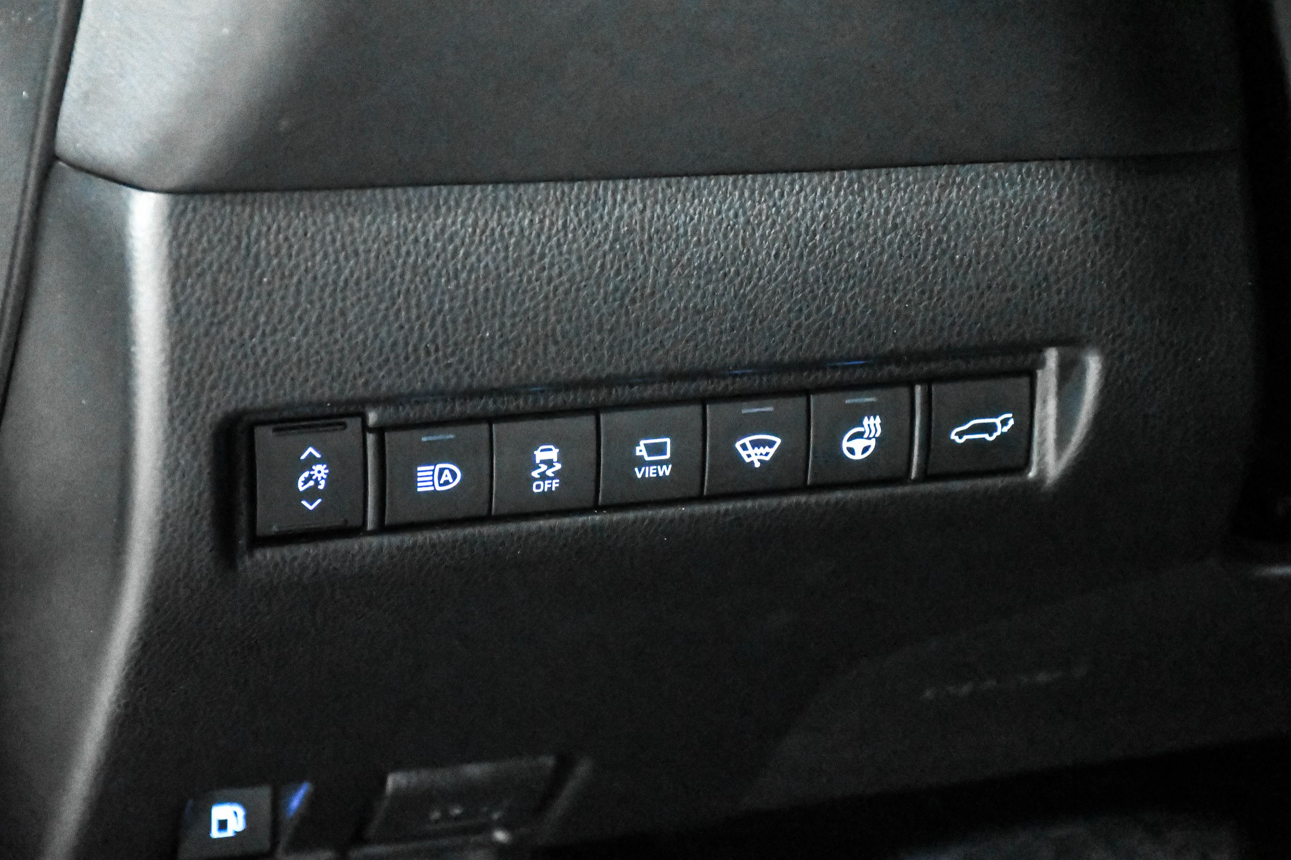 2021 Toyota VENZA HYBRID in Verdun, Quebec