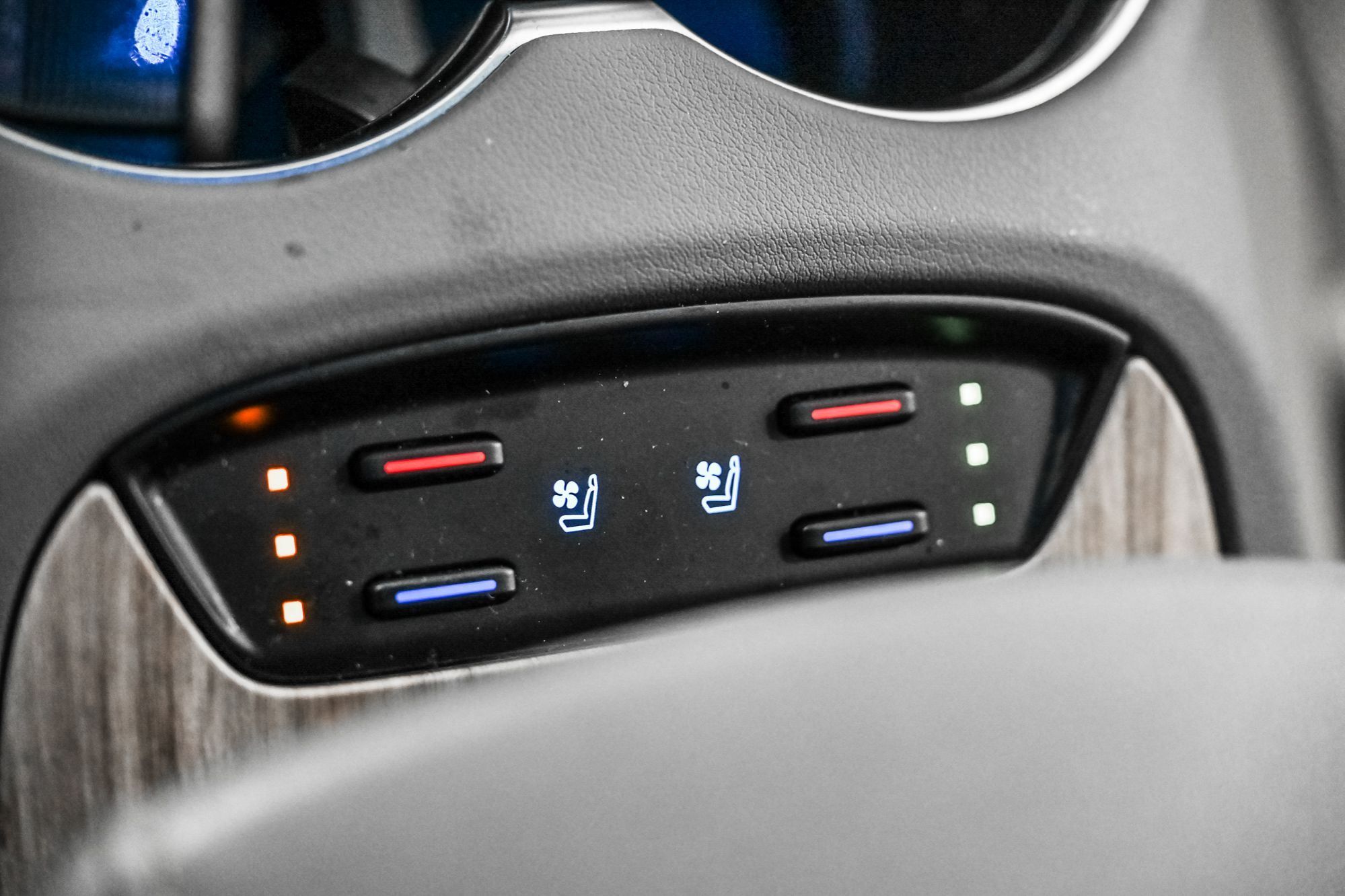 Toyota VENZA HYBRID  2022 à Verdun, Québec
