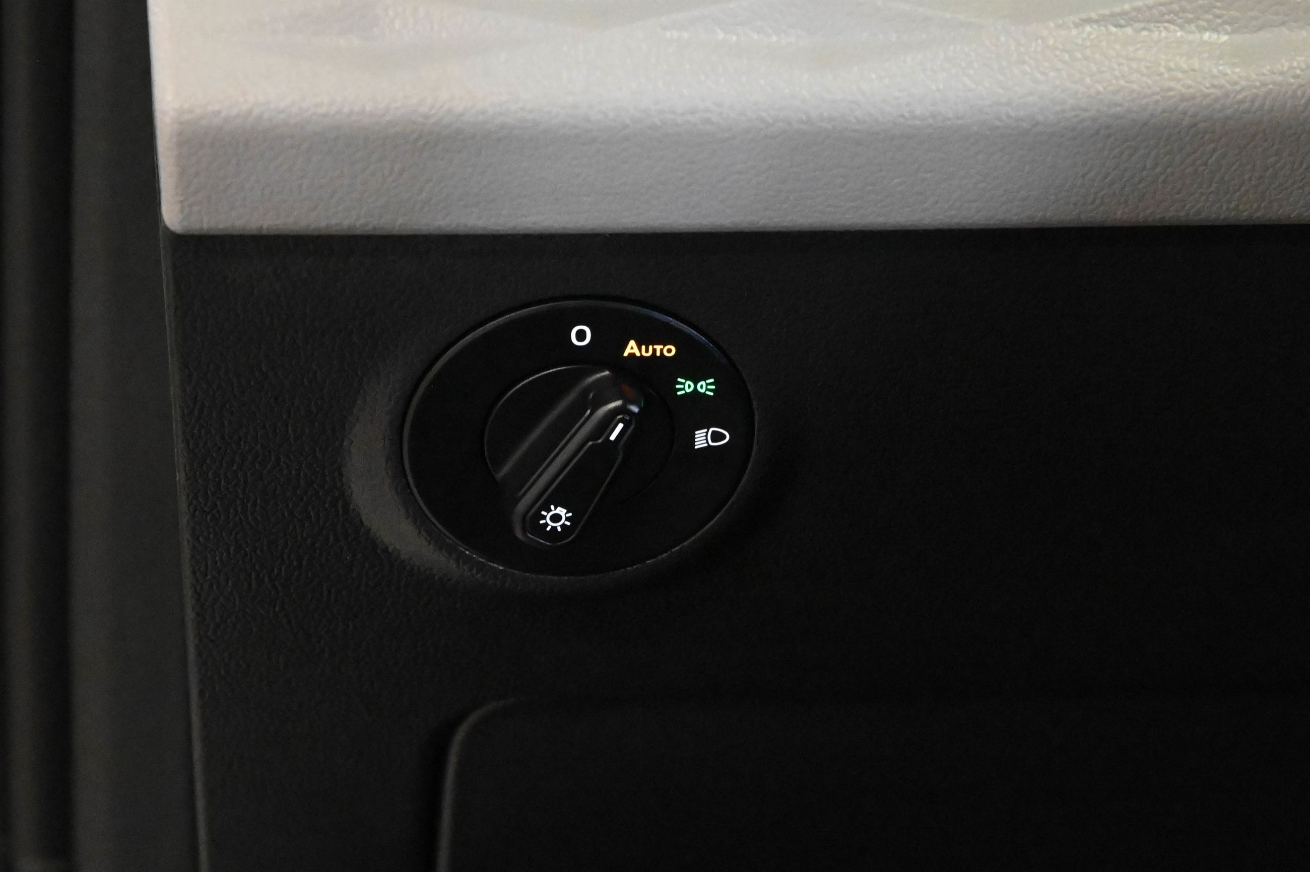 2023 Volkswagen Taos