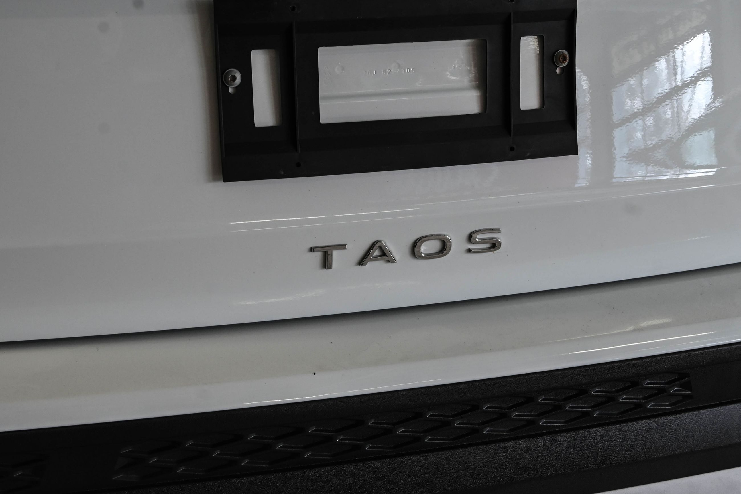 2023 Volkswagen Taos