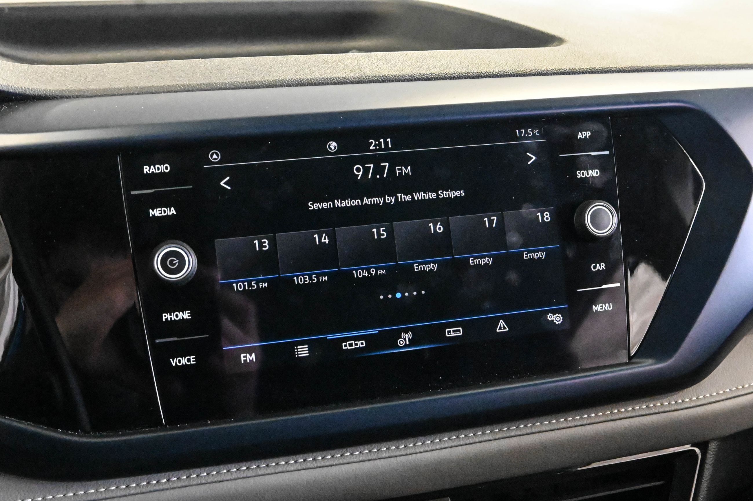 2024 Volkswagen Taos