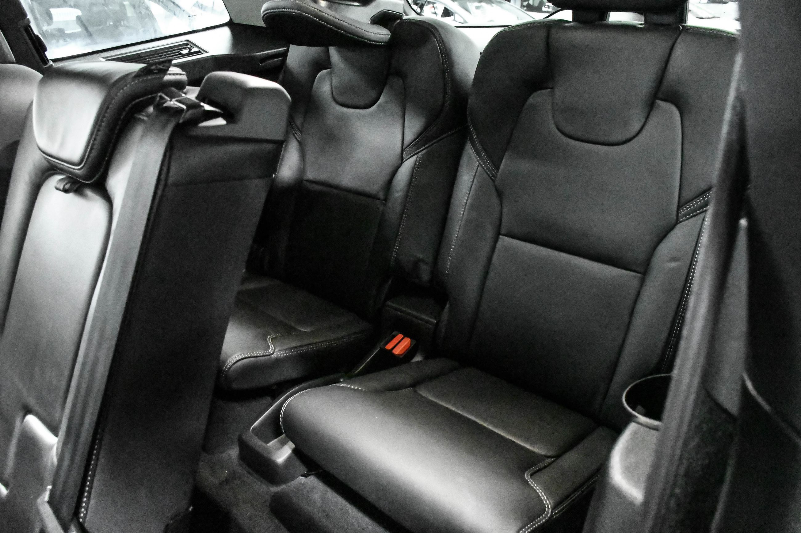 Volvo XC90  2021