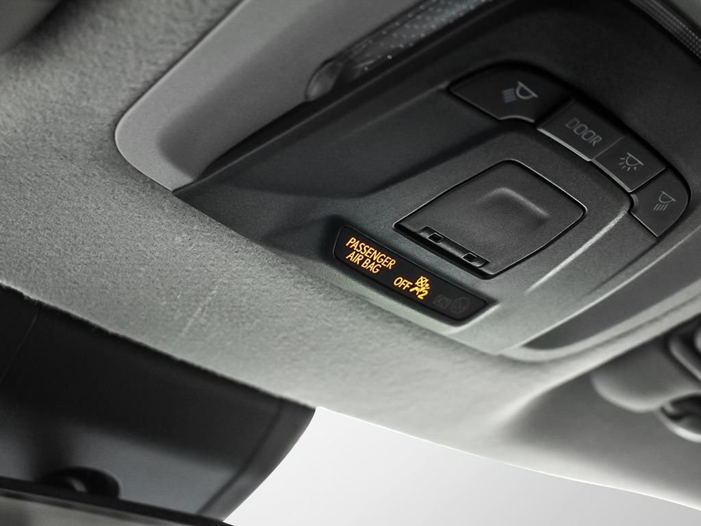 2025 Toyota COROLLA CROSS in Verdun, Quebec