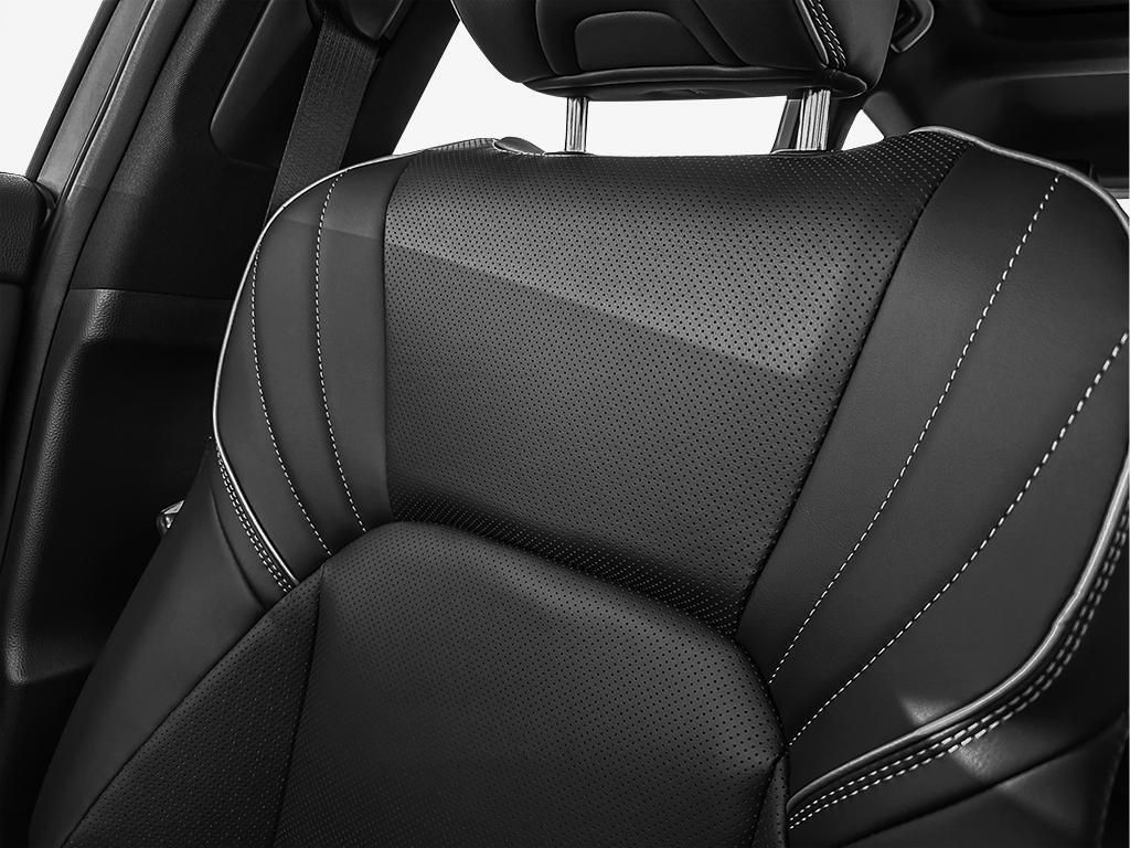 Toyota Crown Signia  2025