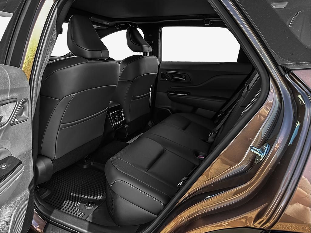 Toyota Crown Signia  2025