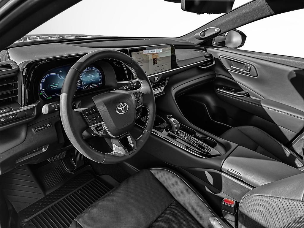 Toyota Crown Signia  2025