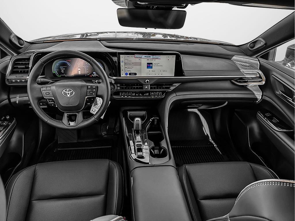 Toyota Crown Signia  2025