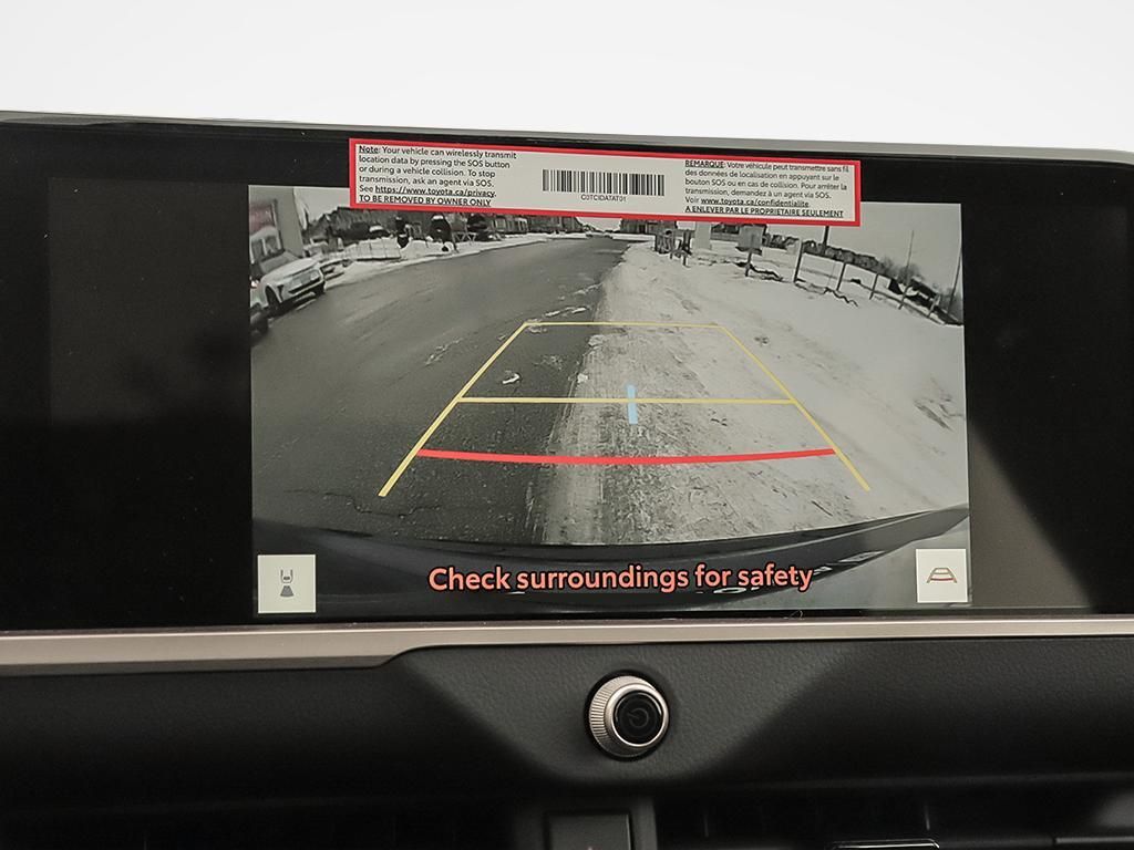 Toyota Crown Signia  2025