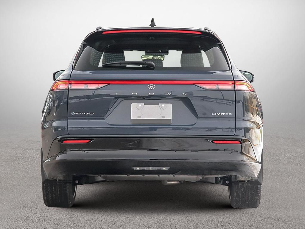 Toyota Crown Signia  2025