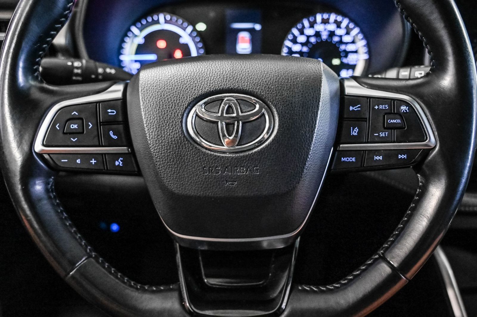 2020 Toyota Highlander hybrid in Verdun, Quebec