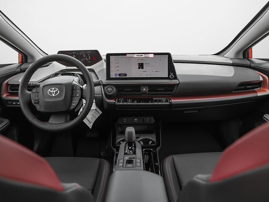 2025 Toyota Prius Plug-in Hybrid in Verdun, Quebec