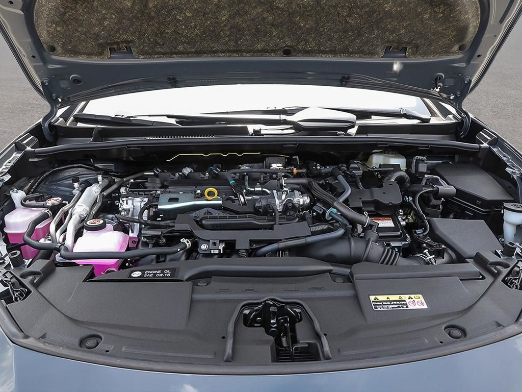 Toyota Prius Plug-in Hybrid  2025 à Verdun, Québec