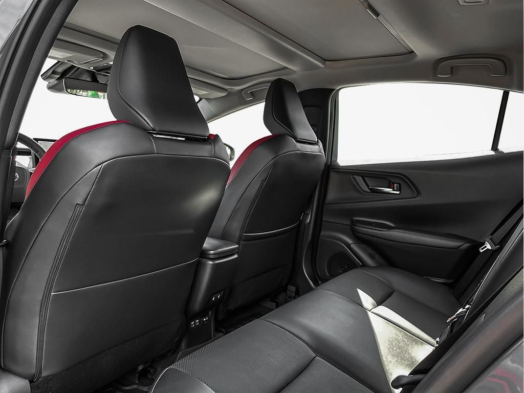 Toyota Prius Plug-in Hybrid  2026