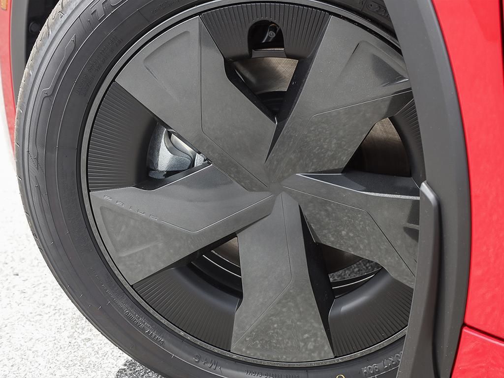 Toyota Prius Plug-in Hybrid  2026 à Verdun, Québec