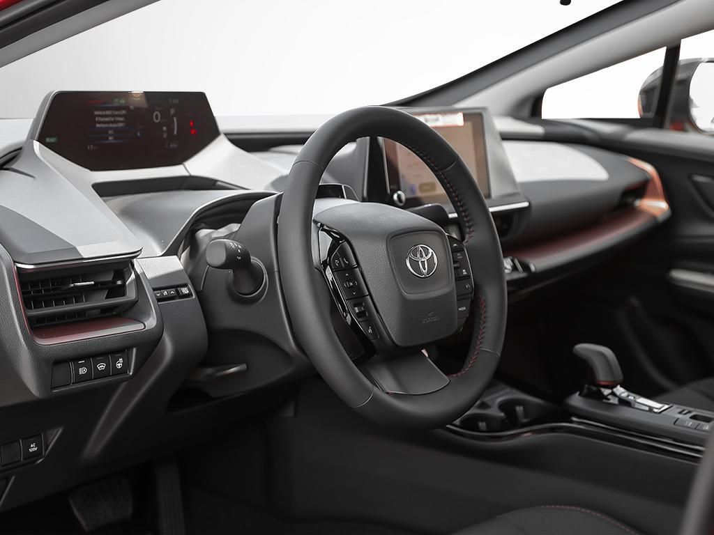 Toyota Prius Plug-in Hybrid  2026