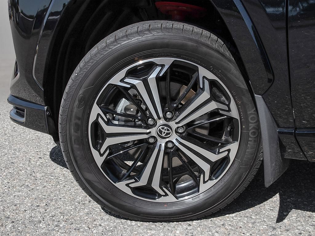 Toyota RAV4 Plug-in Hybrid  2025