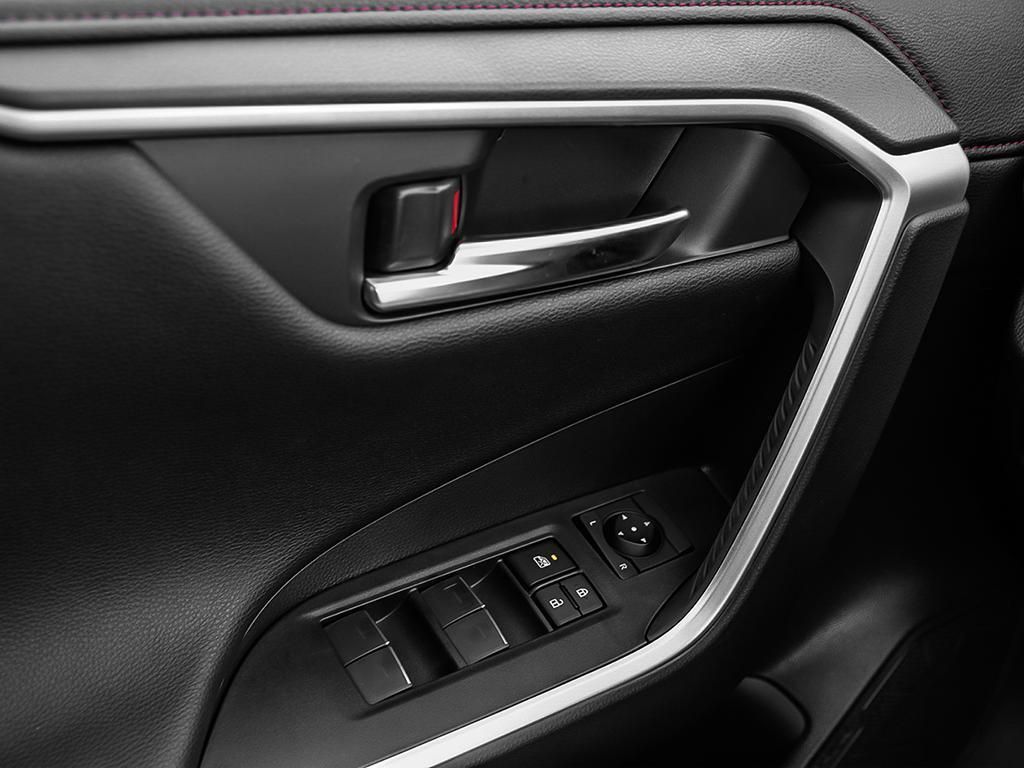 Toyota RAV4 Plug-in Hybrid  2025