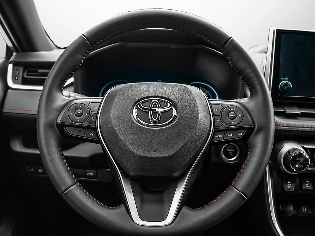 Toyota RAV4 Plug-in Hybrid  2025