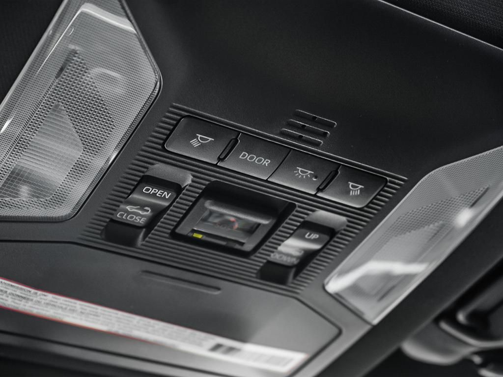 Toyota RAV4 Plug-in Hybrid  2025