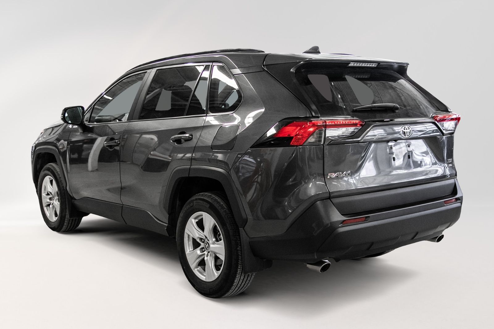 Woodland Toyota | 2021 Toyota RAV4 XLE AWD | MAGS | TOIT OUVRANT ...