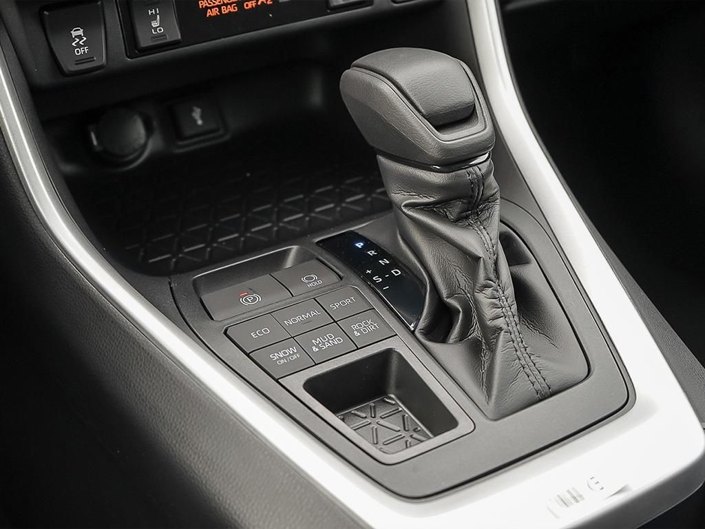 2025 Toyota RAV4 in Verdun, Quebec
