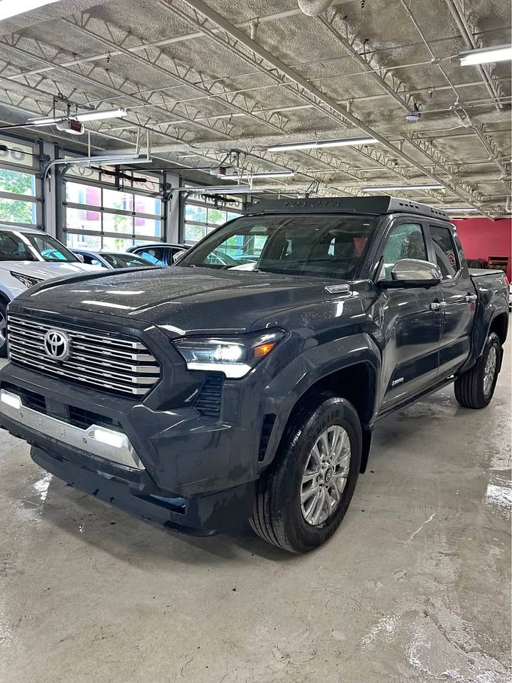 2025 Toyota Tacoma Hybrid