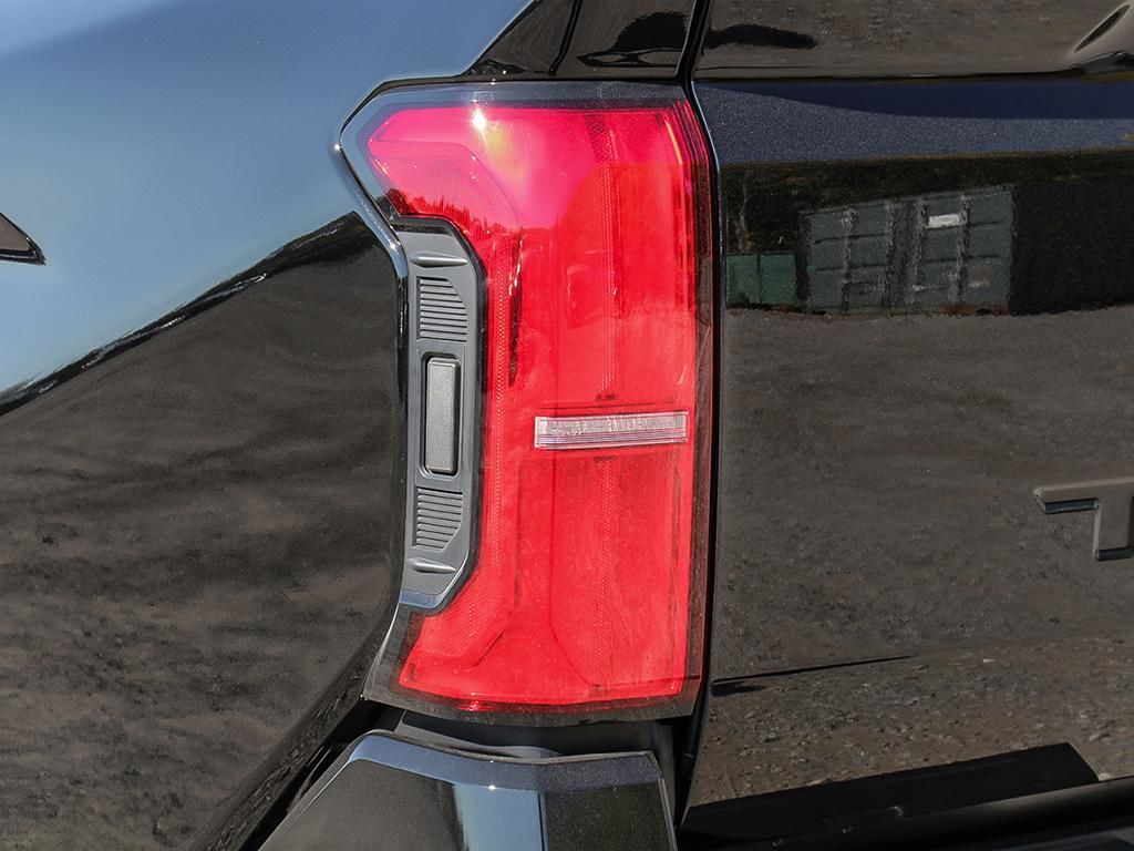 Toyota TACOMA HYBRID  2025 à Verdun, Québec