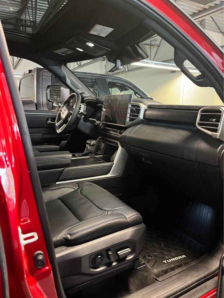 Toyota Tundra Hybrid  2026 à Verdun, Québec
