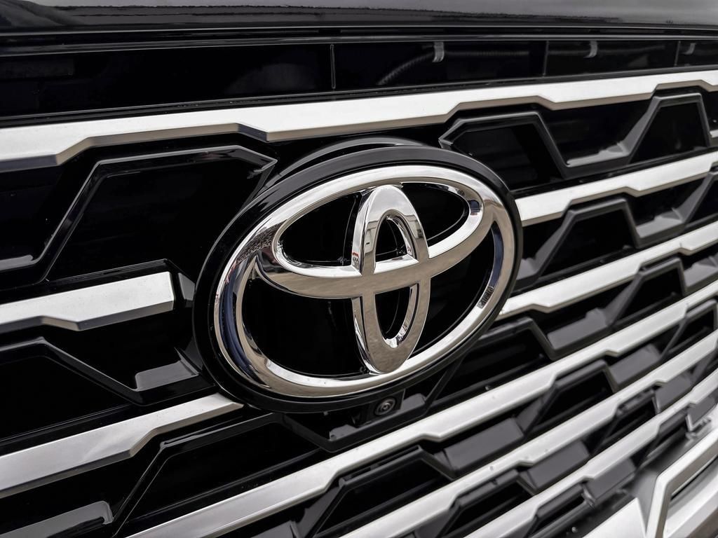 Toyota TUNDRA HYBRID  2025 à Verdun, Québec