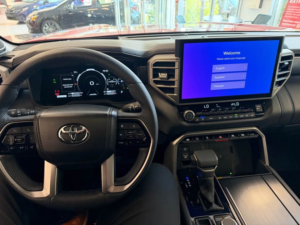 Toyota Tundra Hybrid  2026 à Verdun, Québec