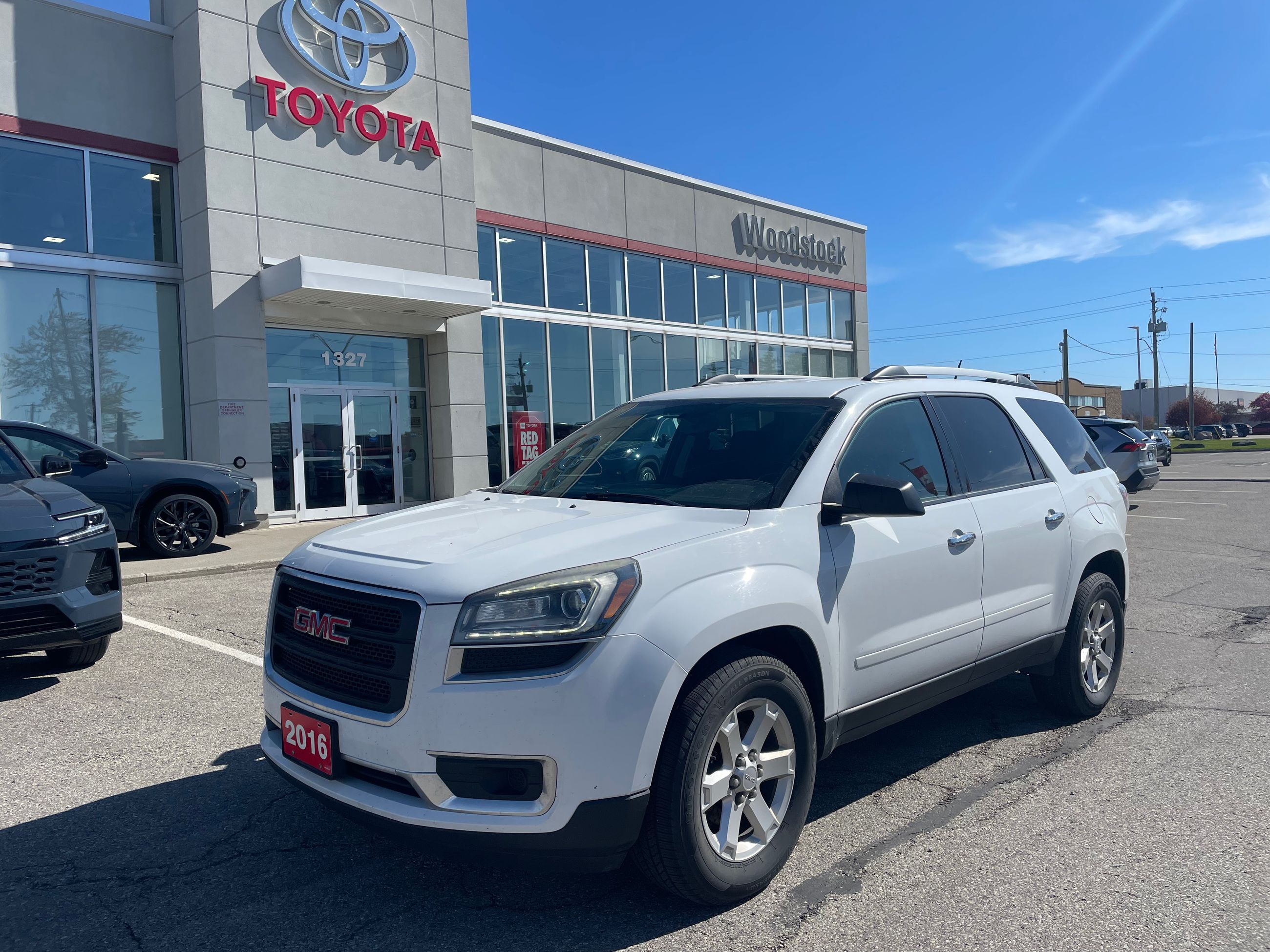 2016 GMC Acadia SLE