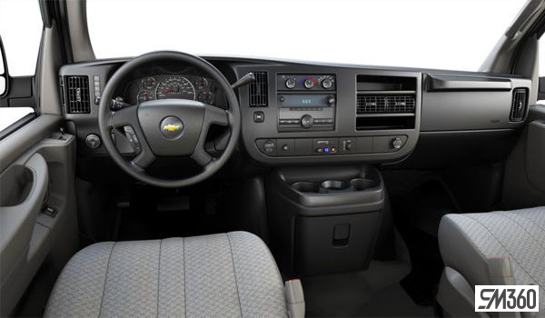 2024 Chevrolet EXPRESS CUTAWAY 3500 in Saint-Leonard, Quebec